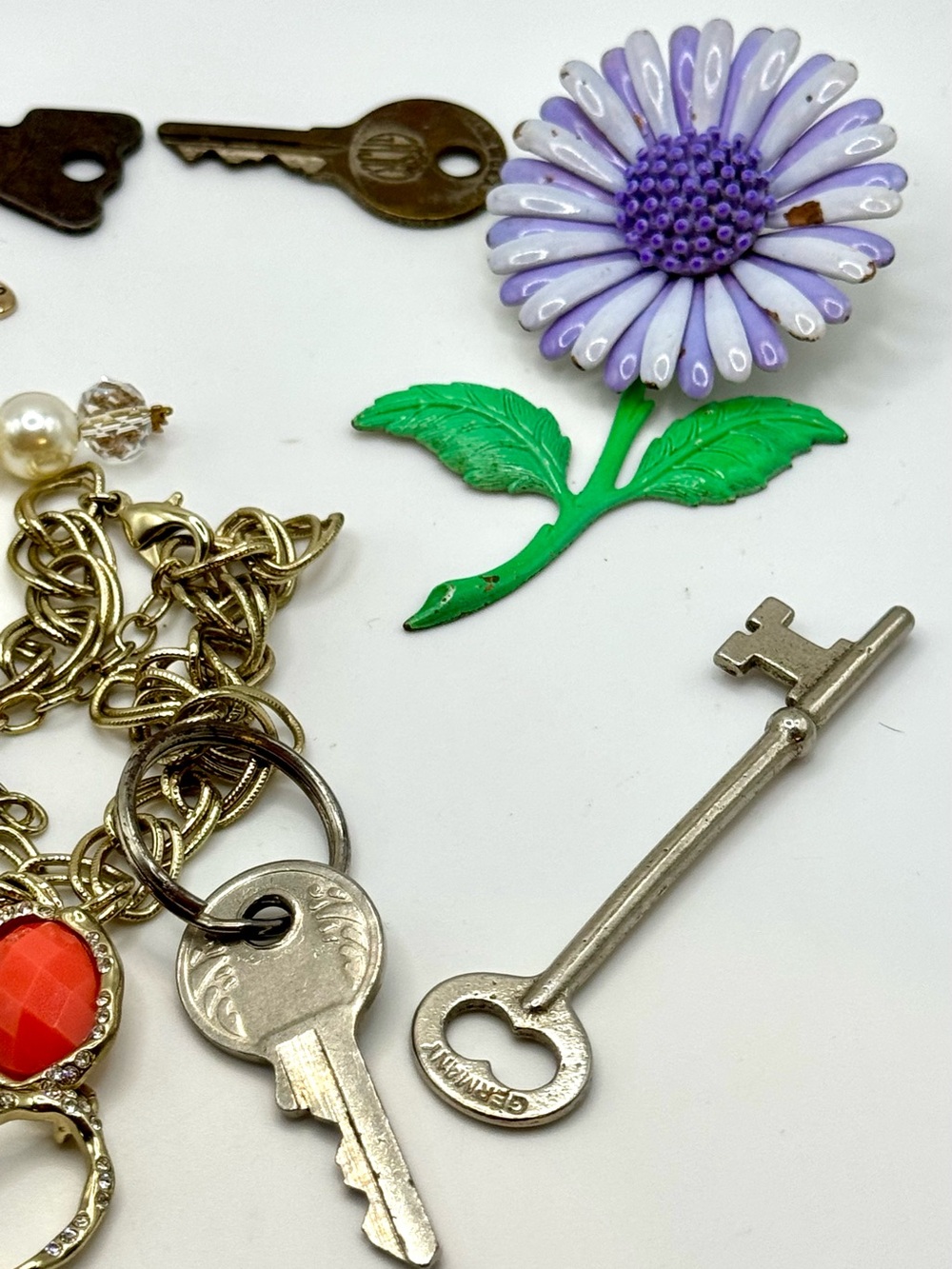 Vintage Purple Flower Enamel Brooch with Green Stem and other findings - lot 57